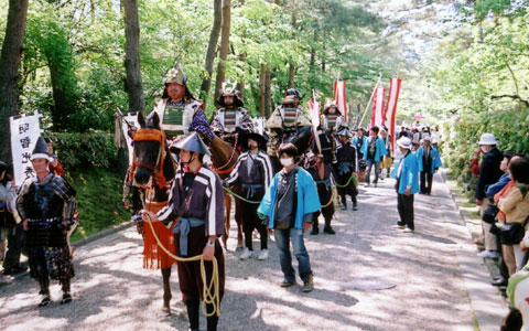 亀岡光秀まつりの武者行列